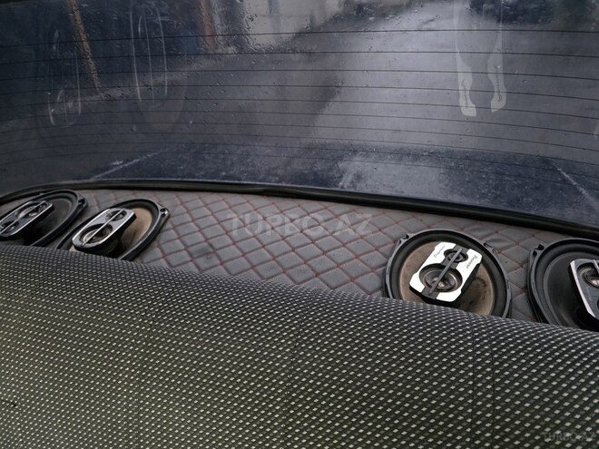 LADA (VAZ) 2106-4