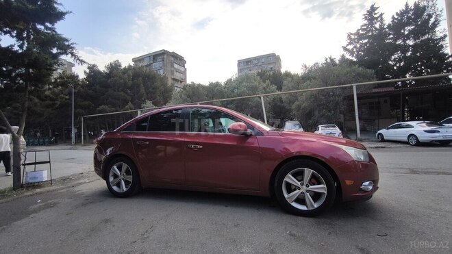 Chevrolet Cruze-12