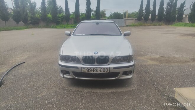 BMW 528-1