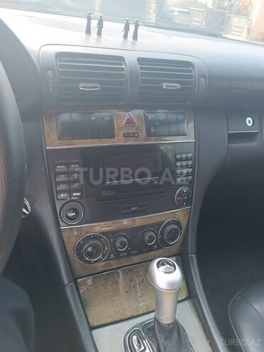 Mercedes C 230-16