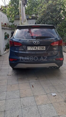 Hyundai Santa Fe-9