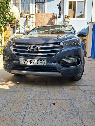 Hyundai Santa Fe-1