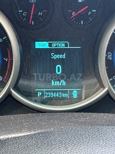 Chevrolet Cruze-8