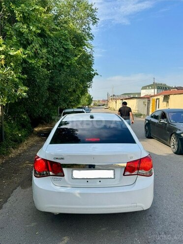 Chevrolet Cruze-2