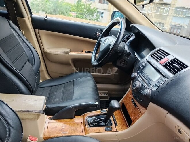 Honda Accord-8