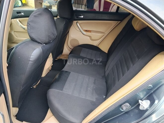 Honda Accord-11