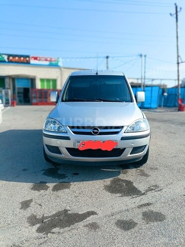 Fiat Doblo-8