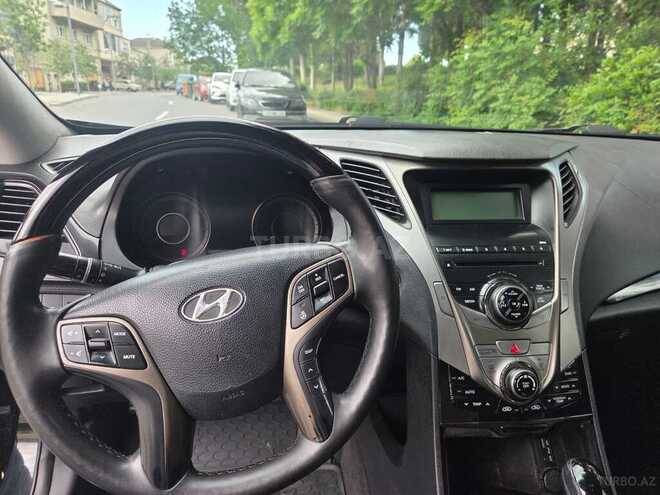 Hyundai Grandeur-6