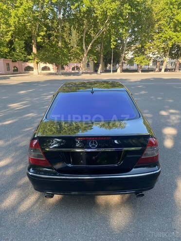 Mercedes E 280-2