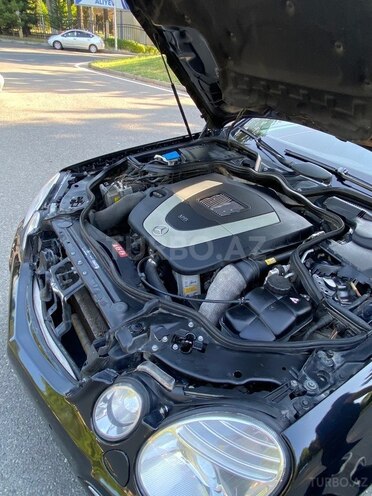 Mercedes E 280-19