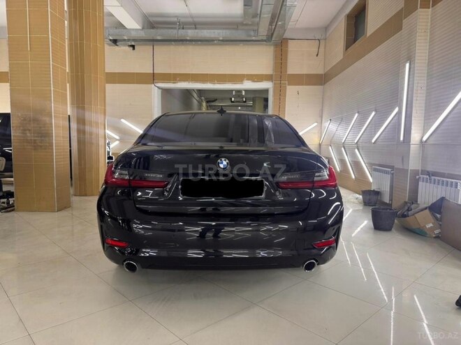 BMW 330-3