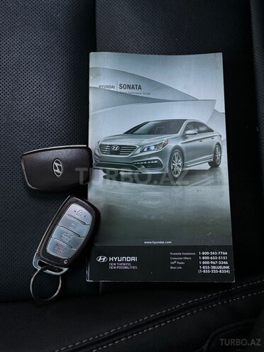 Hyundai Sonata-17