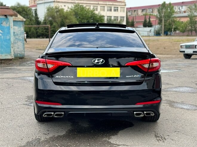 Hyundai Sonata-7