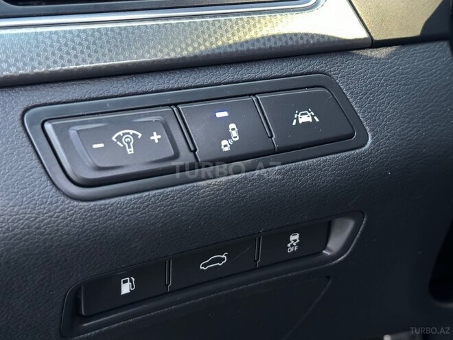 Hyundai Sonata-15