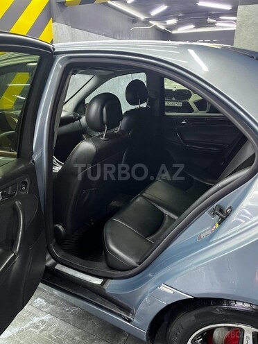Mercedes C 240-10