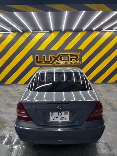 Mercedes C 240-7