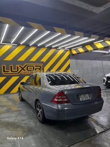 Mercedes C 240-8