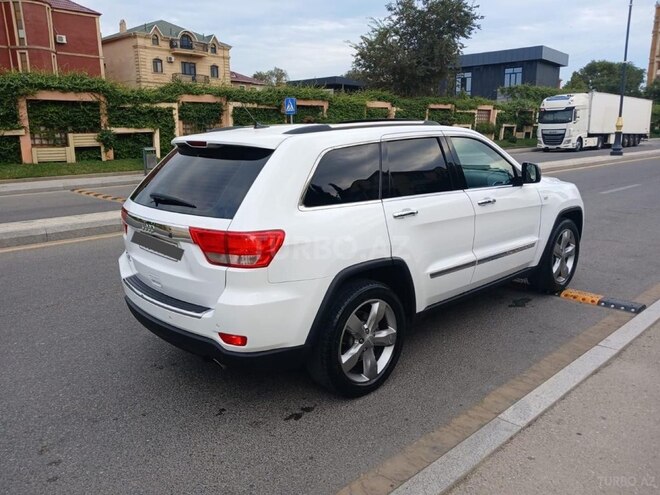 Jeep Grand Cherokee-4