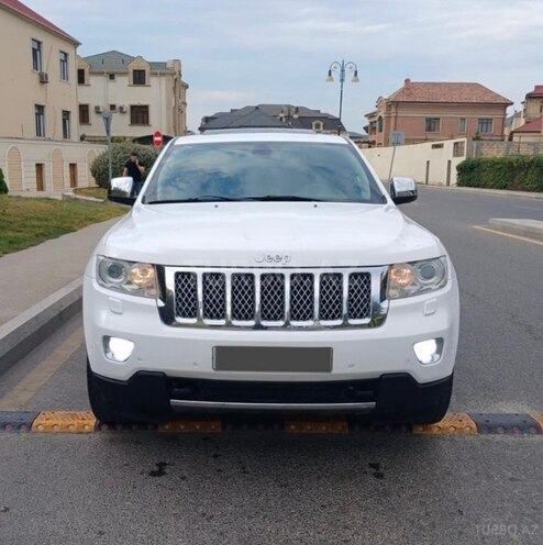 Jeep Grand Cherokee-1