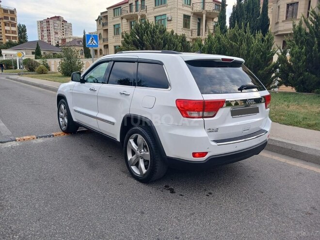 Jeep Grand Cherokee-6