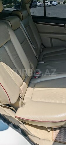 Hyundai Santa Fe-11