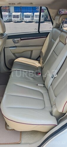 Hyundai Santa Fe-9
