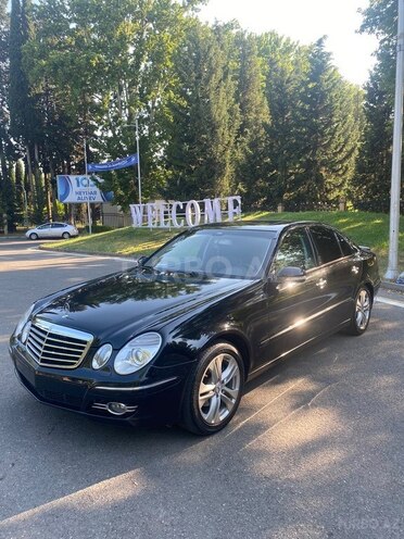 Mercedes E 280-3