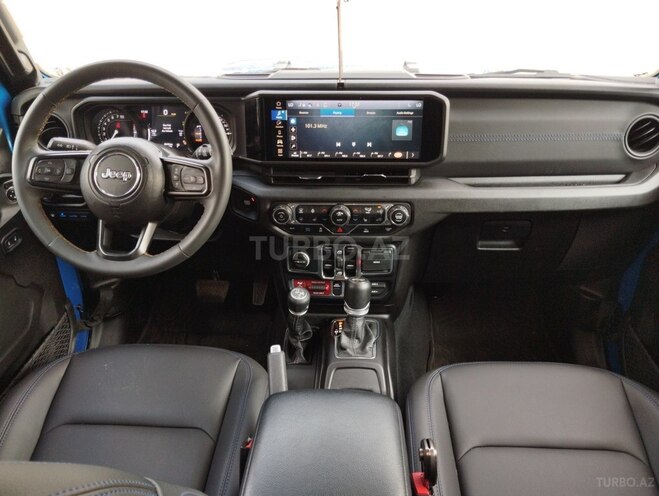 Jeep Wrangler-7