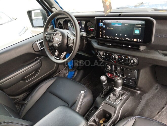 Jeep Wrangler-15