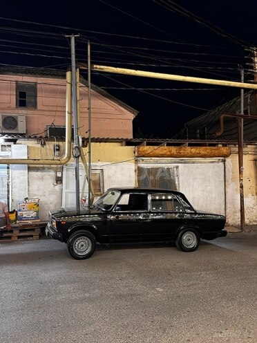LADA (VAZ) 2107-8