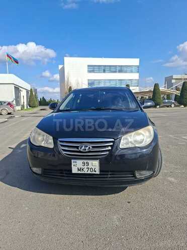 Hyundai Elantra-1