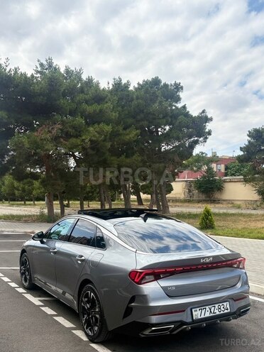 Kia K5-4