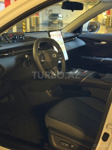 Changan Qiyuan A05-3
