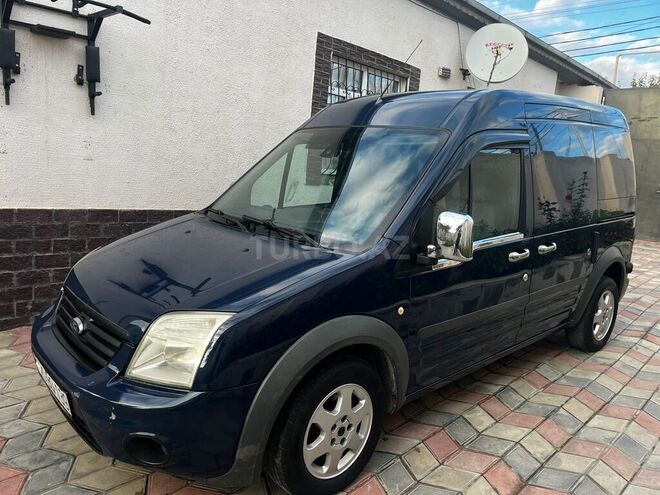 Ford Transit Connect-6
