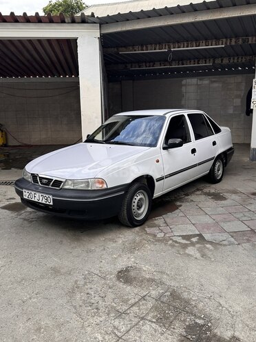Daewoo Nexia-5