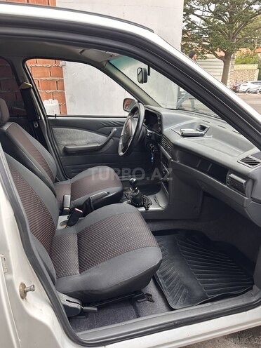 Daewoo Nexia-11