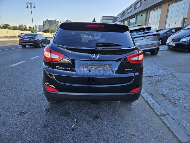 Hyundai ix35-6