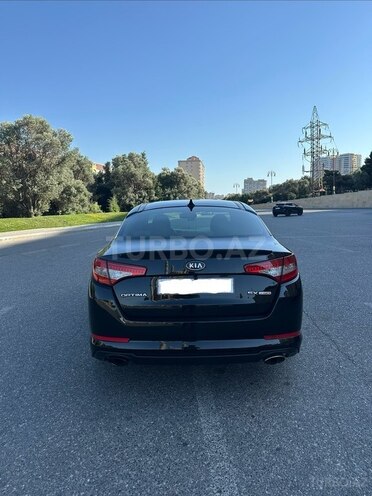 Kia Optima-3