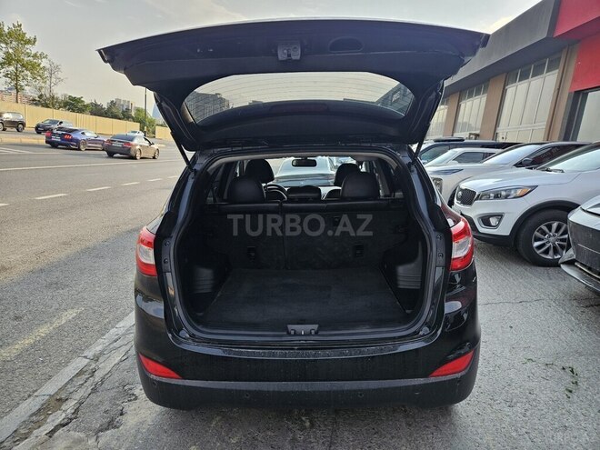 Hyundai ix35-15