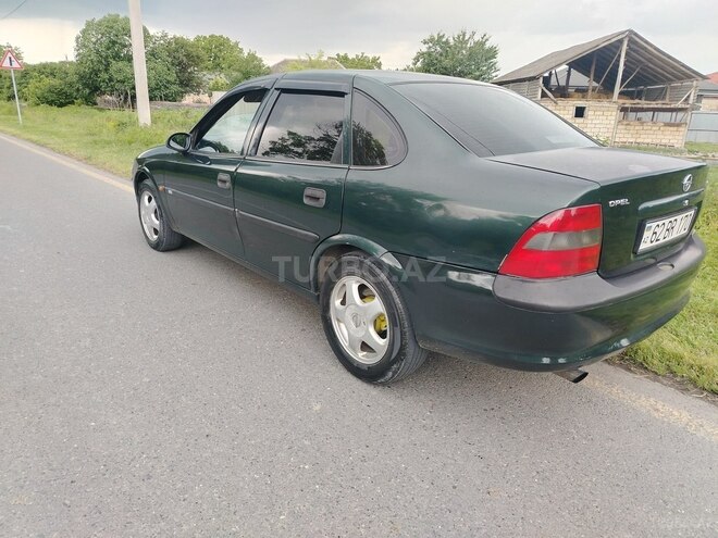 Opel Vectra-5