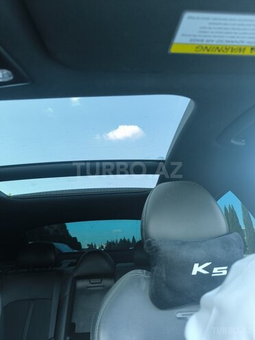 Kia K5-3