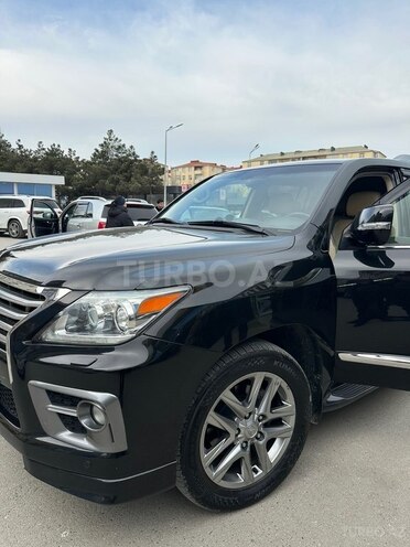 Lexus LX 570-18