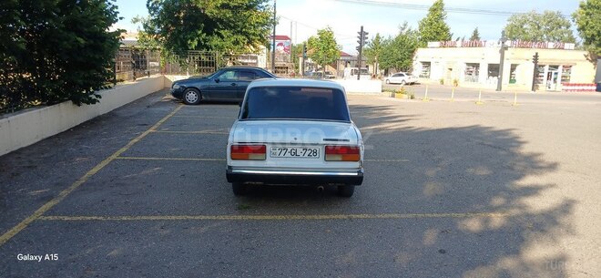 LADA (VAZ) 2107-5