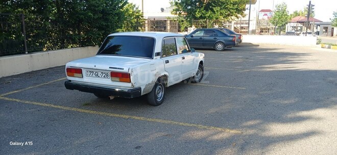 LADA (VAZ) 2107-6