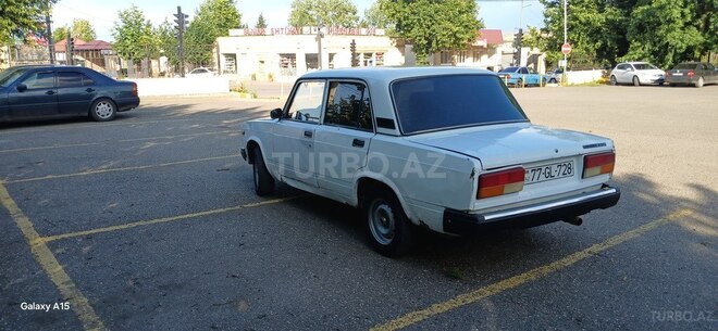LADA (VAZ) 2107-8