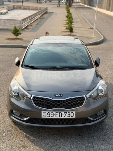 Kia Cerato-8