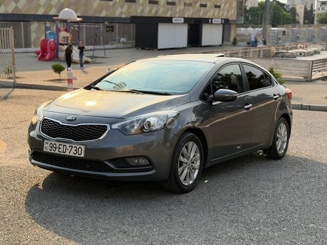 Kia Cerato-11