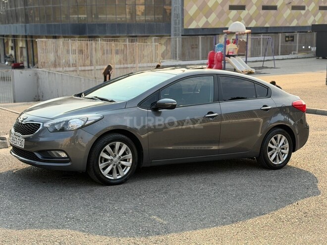 Kia Cerato-12