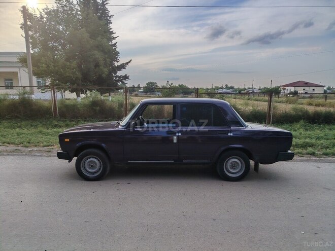 LADA (VAZ) 2107-13