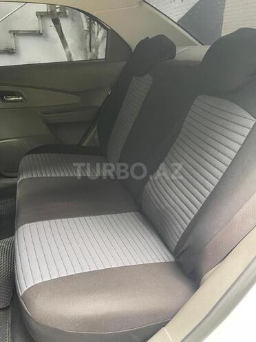 Chevrolet Cobalt-20
